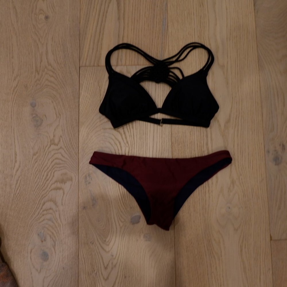 MIX & MATCH REVERSIBLE BIKINI SET - Picture 2 of 8